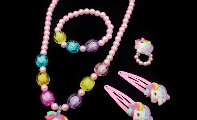 1 Set Handcrafted Unicorn Kids Beaded Jewelry set Cute Animal Necklace Bracelet Ring and Hair Clips Set for Little Princess Gift